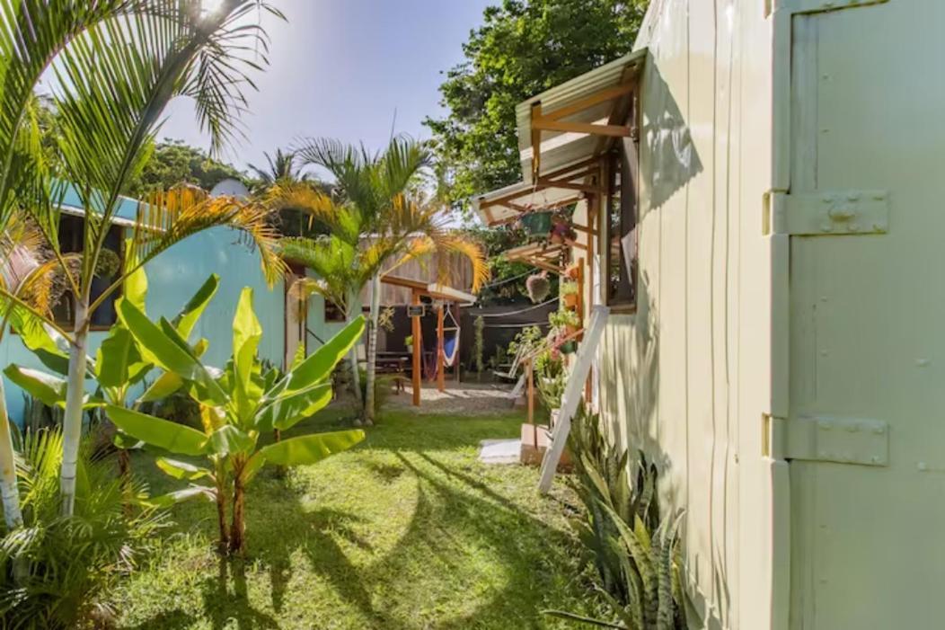 Отель Container House Кауита Экстерьер фото